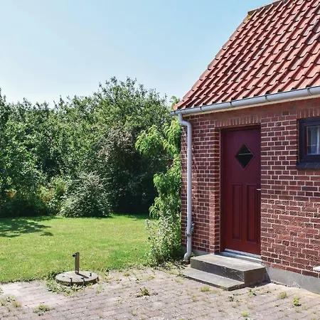 Three-bedroom Holiday In * Bagenkop