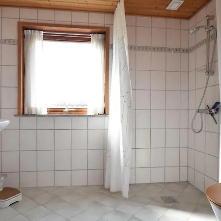 Three-bedroom Holiday In Prázdninový dům Bagenkop